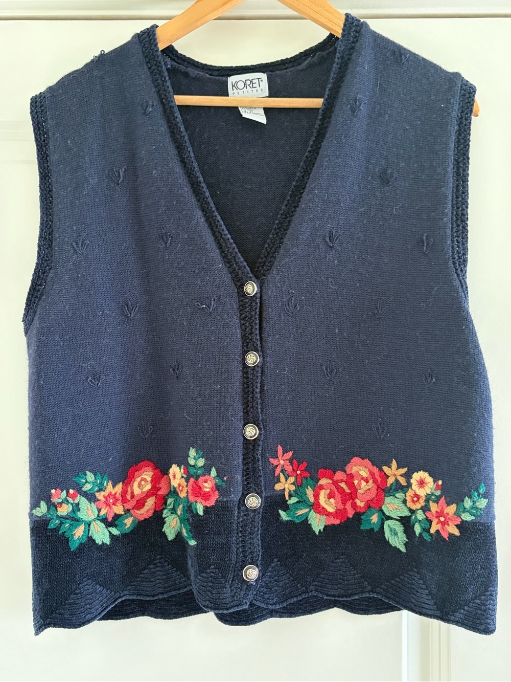 Koret Navy Floral Embroidered Button-Front Sweater Vest